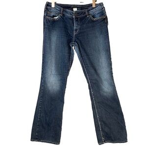 Silver Bootcut Embroidered Dark Denim Jeans Measured as 32 Waist with 29” Inseam